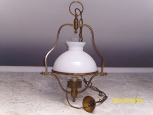 Rustikale Hänge-Lampe Messing günstig für 40,-- Euro VHB  abzugeben.
