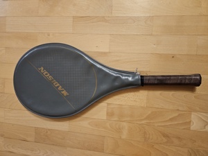 Tennisschläger Marke Madison  Bild 1