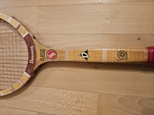 Holz - Tennis Schläger Marke Donnay Bild 1