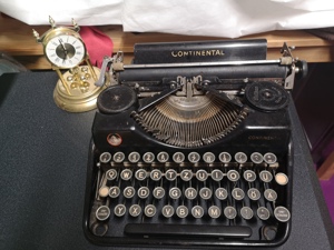 Antike Schreibmaschine Continental Bild 3