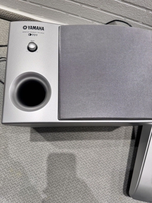 Yamaha Tyros 3 Workstation Keyboard inkl. original Lautsprecher und Ständer Bild 3