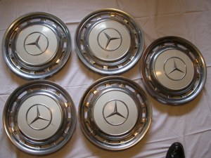 Mercedes, W 123, Rückleuchten, Zierleisten, Radkappen, ... Bild 2