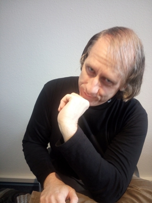 Stefan 56, 1,96, blaue Augen Bild 3