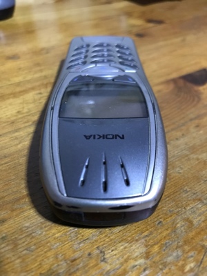 Nokia 6310i Bild 3