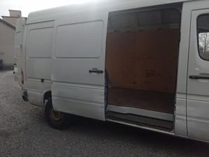Mercedes Sprinter Vermietung Verleih Umzugswagen Kilometer frei ! Bild 4