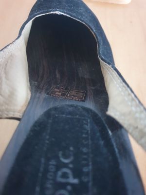 Schwarze Pumps (Holz-Clogs) Bild 7