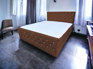 Boxpringbett  Kontinentales Bett  Schlafzimmerbett mit Bettkästen Bild 10