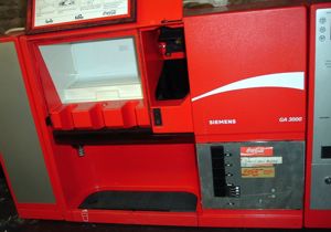 Coca Cola Automat Siemens GA 3000, Wassertank und Münzeinheit , no PayPal Bild 2