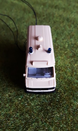 Modellbau Modellauto Wiking Praline Polizei RTW HO 1:87 NEU   Bild 3