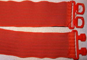 GK Gürtel Taillengürtel rot 35x6 Textilgürtel mit Stretch kaum benutzt gut erhalten Kleidung Damen