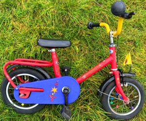 Klein Kinder Fahrräder 1-3 Jahre alt gebraucht-gut ab 10  Bild 3