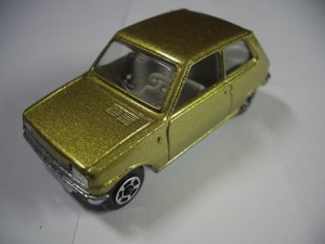 Polistil RJ 23 Renault 5L Limousine goldmetallic Bild 1