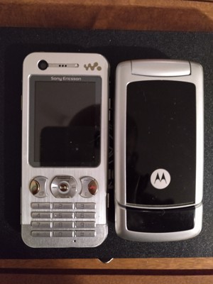 sony Ericsson Motorola Handy  Bild 6