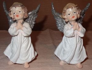DL Engel 2Stk Porzellan weiß Flügel silberfarben 7 x 7,8 H12 sehr gut erhalten Dekoration 