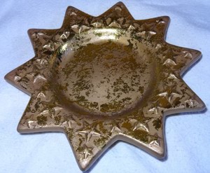 DL Servierteller Weihnachtsteller Ton goldfarben Untersetzer Stern   16 wenig  benutzt sehr gut erha