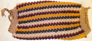 TKP Kissenhülle gehäkelt Kissenbezug Handarbeit für Rolle 27x55 50 43 gut erhalten Vintage