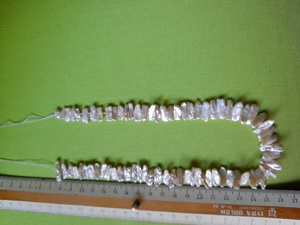 Verkaufe Perlen-Kette in weiß Bild 4