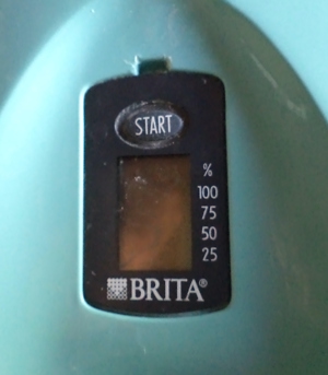 Original Marken Wasserfilter BRITA mit 3 neuen   originalverpackten Kartuschen, guter Zustand Bild 5