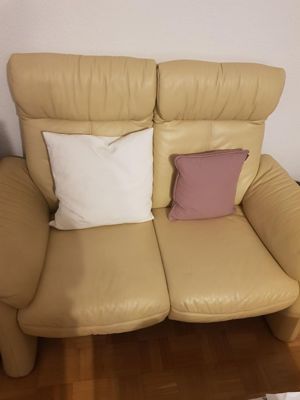 Couch 2 und 3 Sitzer aus Leder Bild 2