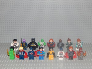 16 Figuren Marvel Super Heroes Thor,Hulk,Superman,NEU OVP Bild 3