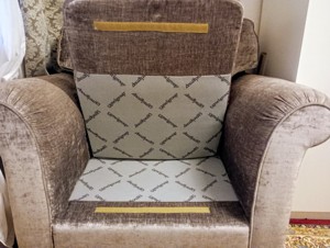 Klassisches Sofa 1-Sitzer Sessel Stoffbezug grau  Bild 3