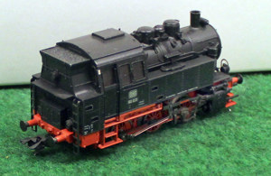 33041 Märklin BR 80 Tenderlokomotive in OVP delta digital. Bild 3