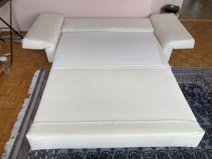 Ausklappbares Sofa Bild 4