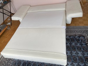 Ausklappbares Sofa Bild 5
