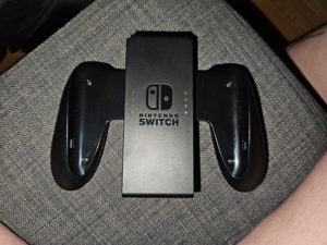 Nintendo Switch OLED Zelda Deluxe Edition Bild 9