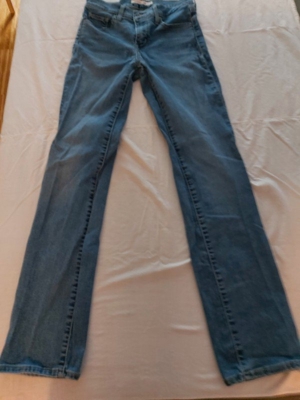 Levis Strauss Jeans blau