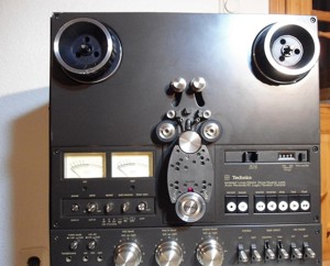 Technics RS-1700 Tonbandmaschine Bild 1