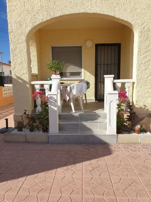 Ferienhaus an der Costa Blanca zwischen Alicante und Guardamar Bild 1