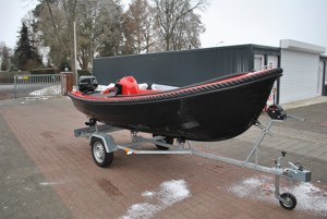 Motorbooot Konsolenboot mit 15 PS Motor und Trailer Neuwertig sofort fertig für die Saison 2024 Bild 2