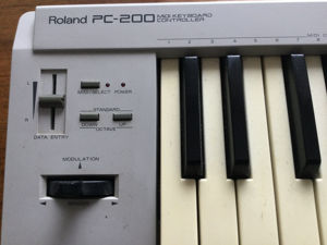 Roland PC-200 MIDI Keyboard Controller Bild 2