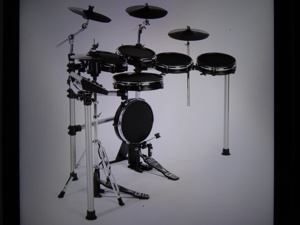 FAME DD-ONE PRO XT  E-Drum Set Elektronisches Schlagzeug-Set mit echter HiHat,1