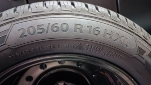  Allwetter Reifen 205 60 R16 HXL Bild 4