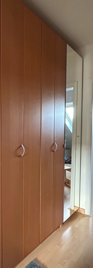 2 Falttüren sowie Spiegeltür für IKEA Pax Schrank