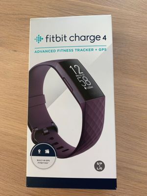 FitBit Charge 4 Fitness-Tracker (Lila) Neuwertig 2 x getragen (Größe L) Bild 1
