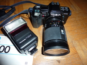 Minolta AF7000 Spiegelreflexkamera mit 3 Objektiven+Blitz+Tasche