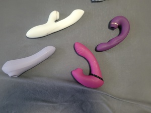 Sexy Maus verkauft getragene Slips, Desous Spielzeug  Bild 5
