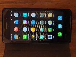 Smartphone HUAWEI G Play mini , Model CHC-U01 in gold Bild 2