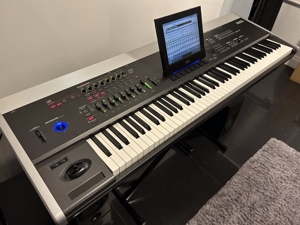 Korg Oasys 88 Keyboard Synthesizer + Adam A7 Lautsprecher Set Bild 4