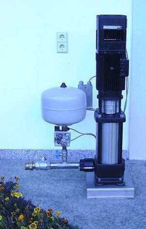 Druckerhöhung Pumpe Grundfos CRE 8-80 A-A-A-BUBE 400 V Pumpenkost P91049 Bild 2