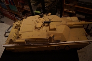 Panzer M-1 Abrahms der US-Army als Standmodell im Maßstab 18 Bild 7