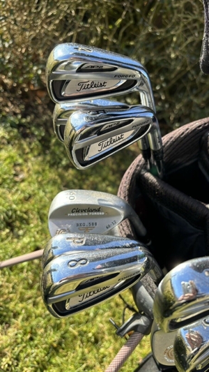 Golfset (Titleist Bag, AP2 Eisenset, Nike Driver, 3er Holz, Wedges + Putter) Bild 5