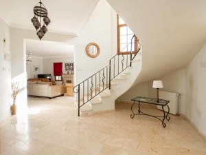 Villa mit 3 Schlafzimmer, großem Pool und voll möbliert - Esentepe, Nordzypern Bild 3