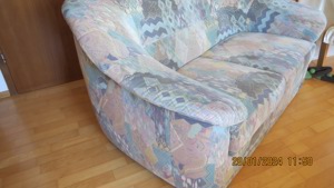 Couch sehr gut erhalten mit Federkern breit ca.140 cm  Bild 1