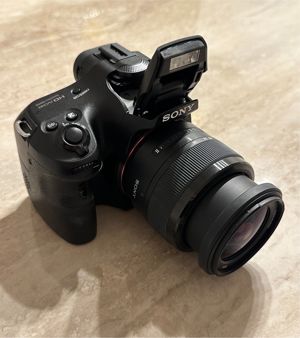 Sony Alpha 65 SLT-A65V Spiegelreflexkamera Kamera Set Top Zustand Bild 3