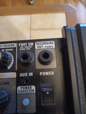 Zum verkaufen Roland Cube 30 gitreeVerstärker  Bild 4