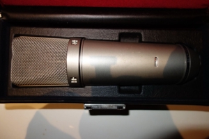 Neumann U 87 P48 XLR BJ1978 High End Studio Großmembran Mikrofon im orig Case Bild 1